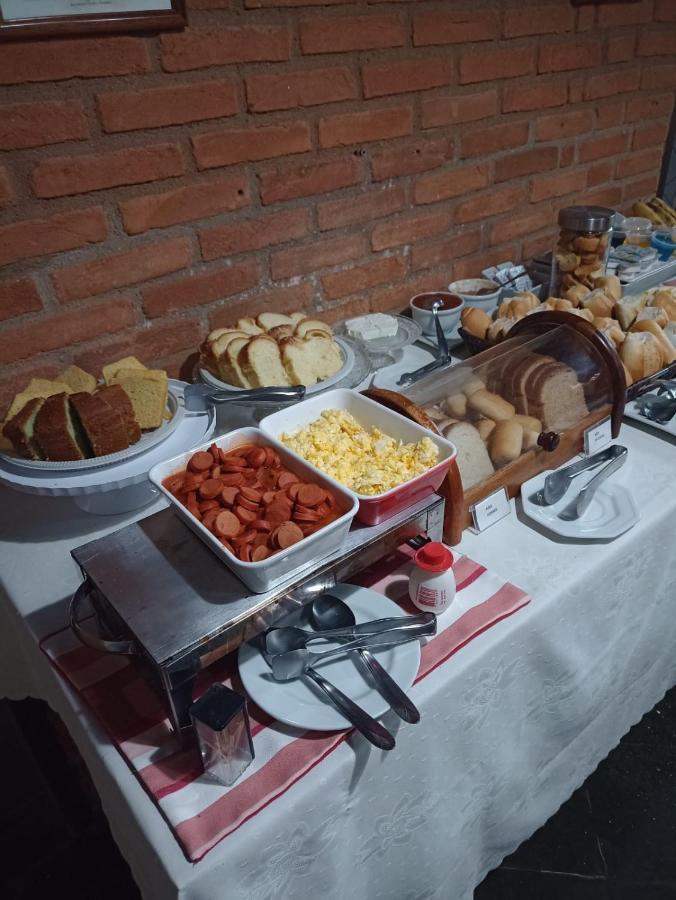 Galeria Hotel Pousada Jaguariúna Eksteriør bilde